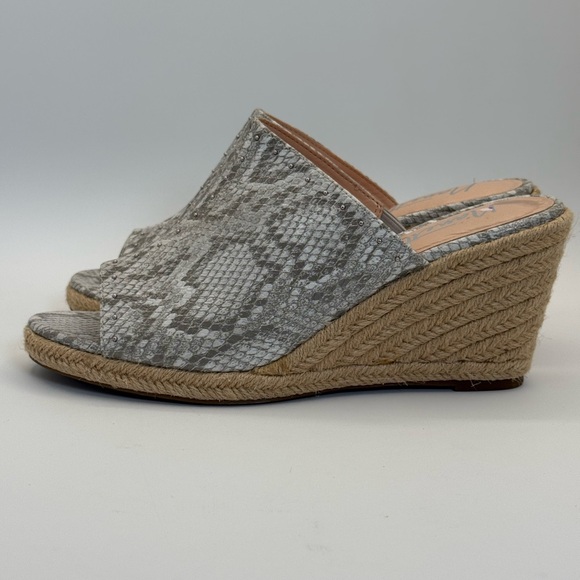 Nanette Lepore Women's Quinton Espadrille Wedge
Gray Snake Print Wedge Sandals - Picture 3 of 15